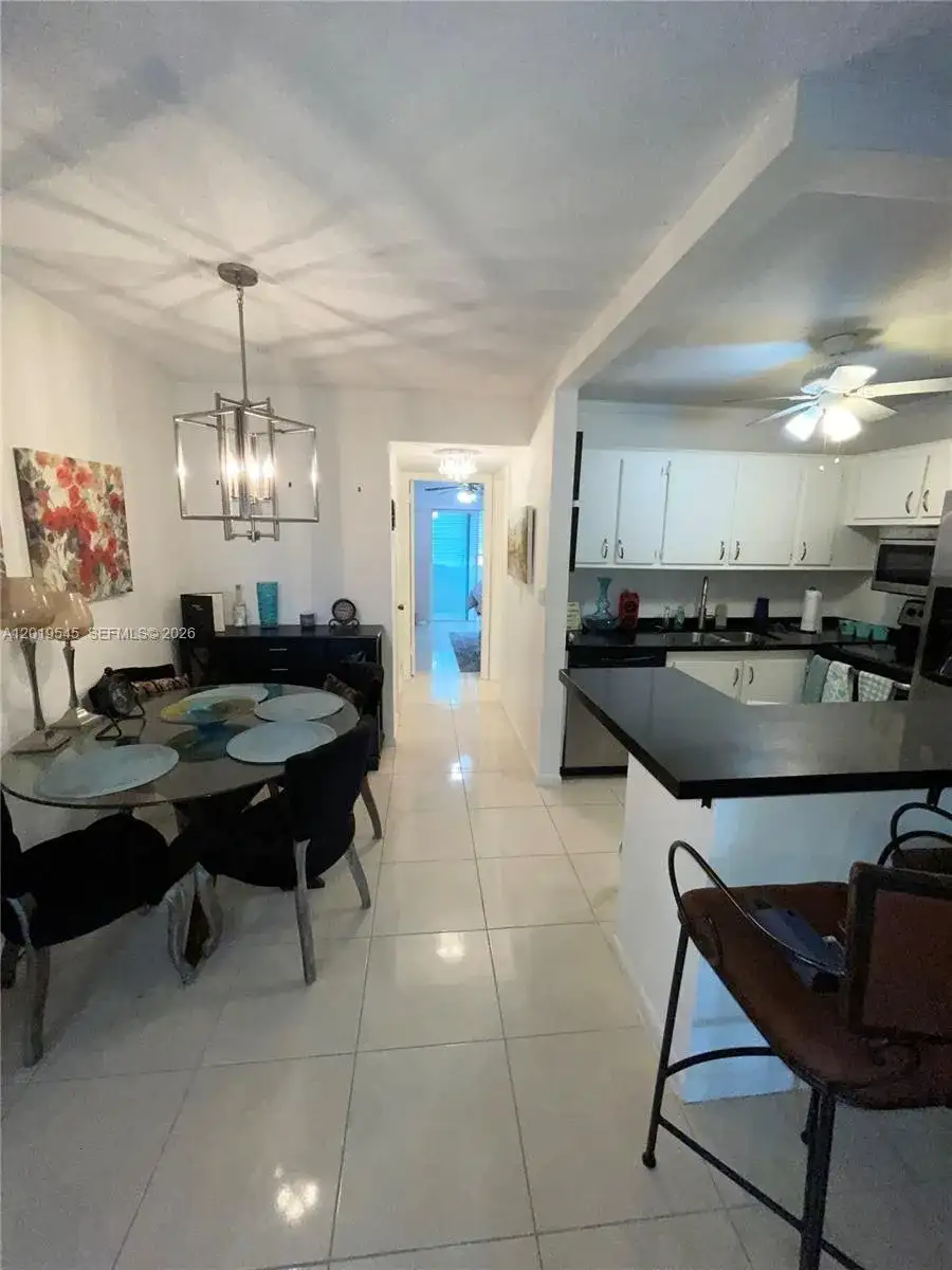 12 Dorchester A # 12, West Palm Beach FL 33417 photo 4