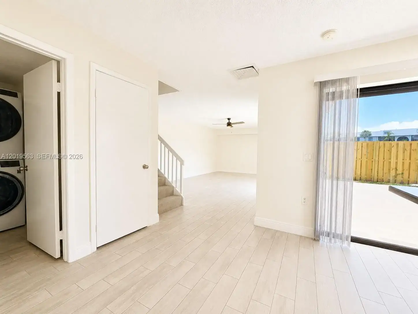 824 Blue Ridge Cir, West Palm Beach FL 33409 photo 3