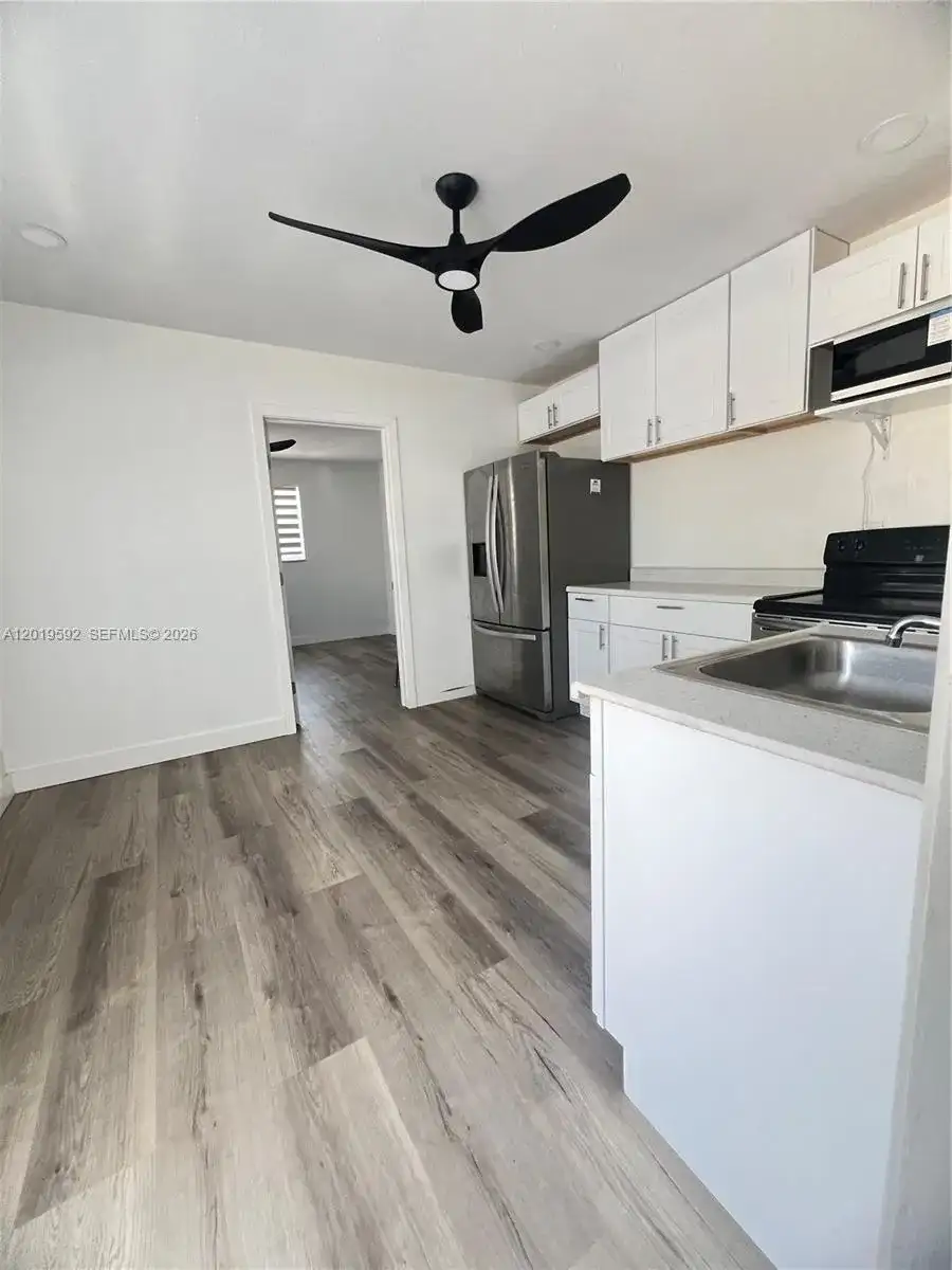 1711 Thomas St, Hollywood FL 33020 photo 5