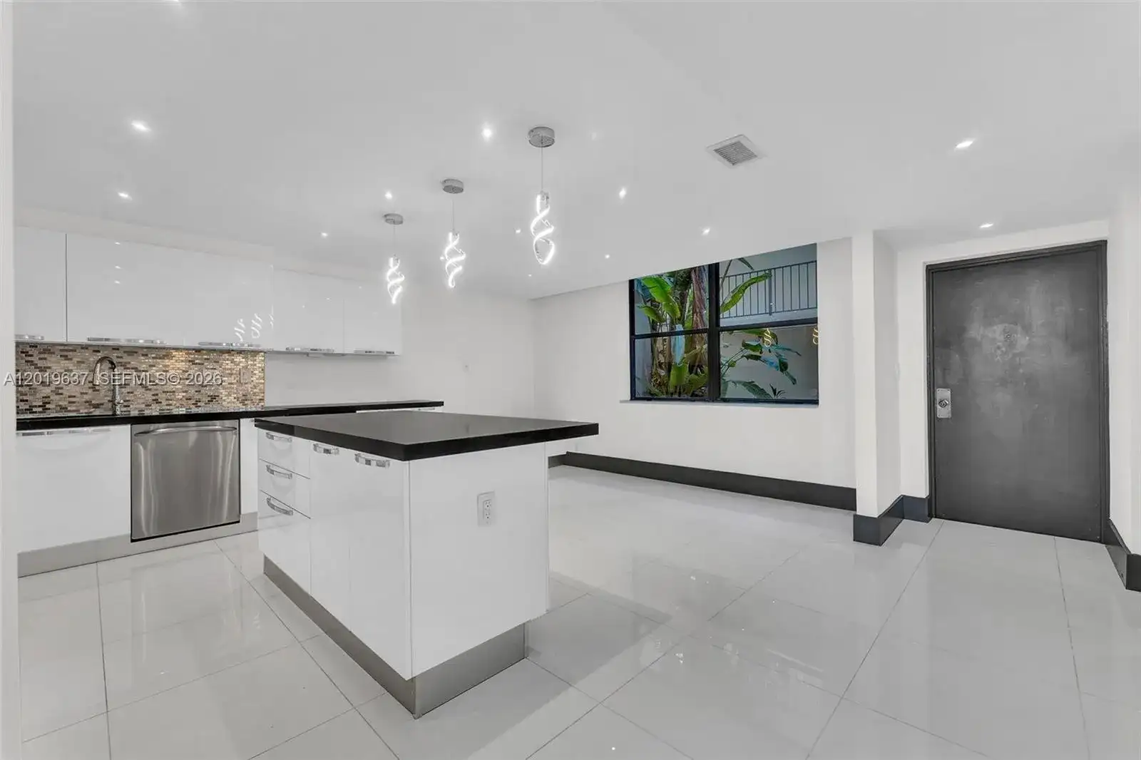 20441 NE 30th Ave # 9, Aventura FL 33180 photo 5