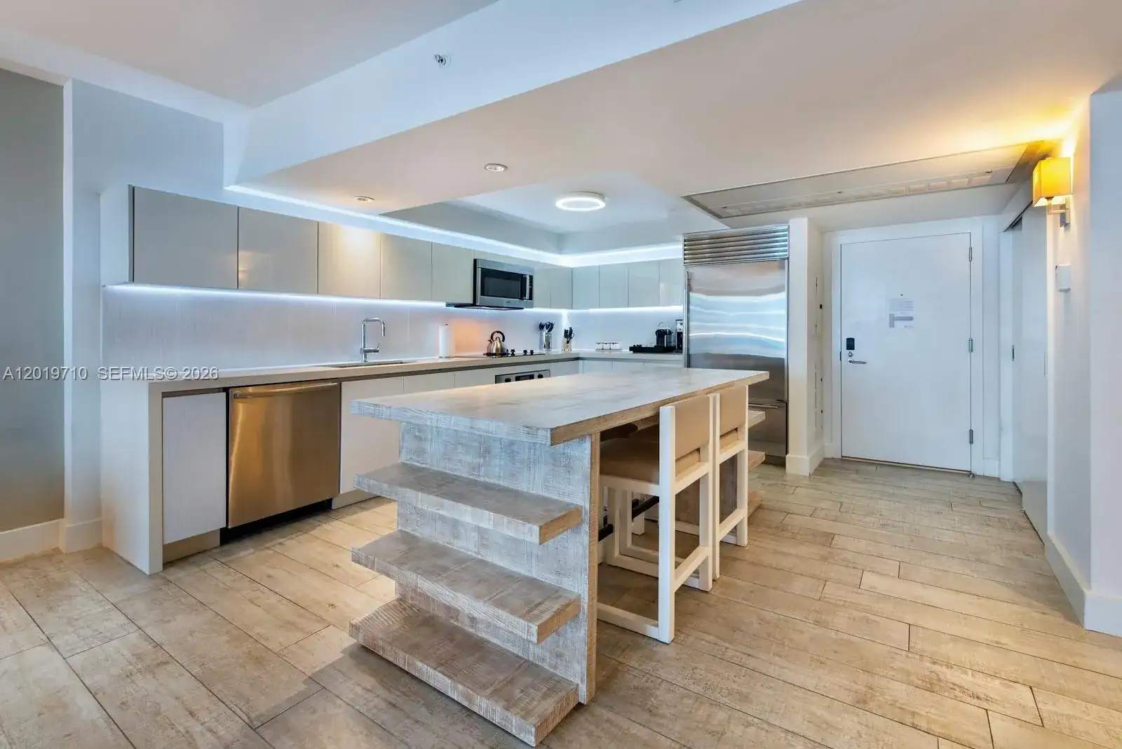102 24th St # 1012, Miami Beach FL 33139 photo 5