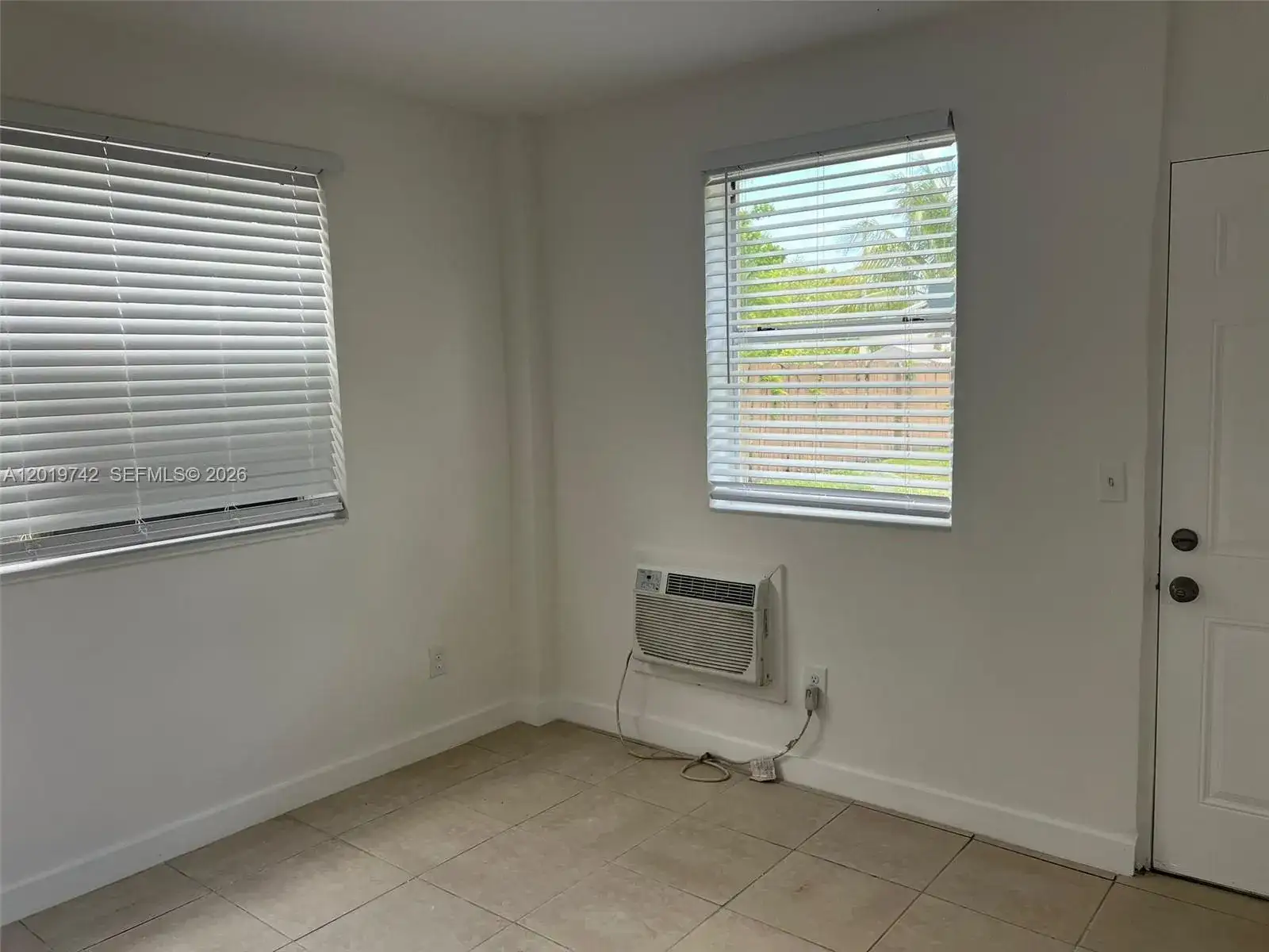 4245 NW 24th Ave # 1, Miami FL 33142 photo 4