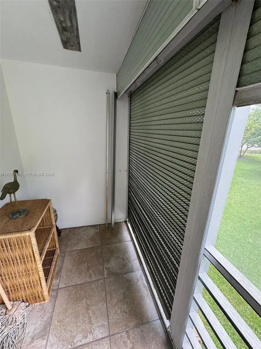 221 Kent M # 221, West Palm Beach FL 33417 photo 4