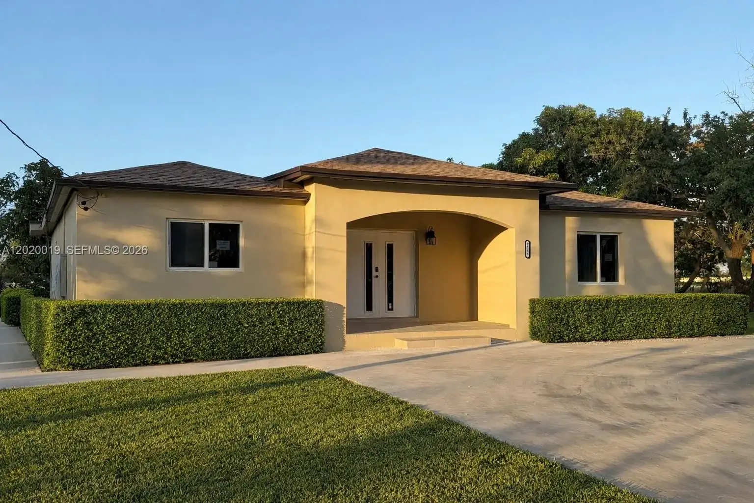 2295 NW 115th St, Miami FL 33167 photo 3