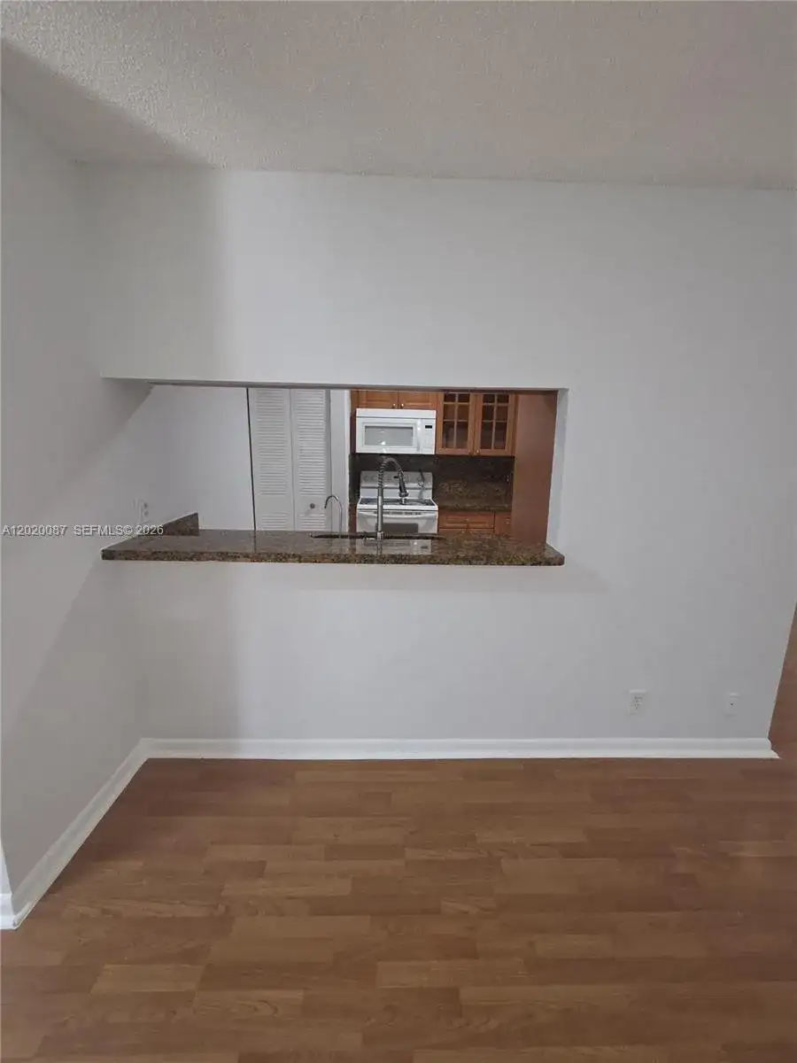 8886 SW 3rd St # 204, Pembroke Pines FL 33025 photo 4