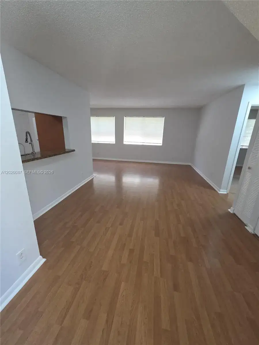 8886 SW 3rd St # 204, Pembroke Pines FL 33025 photo 5