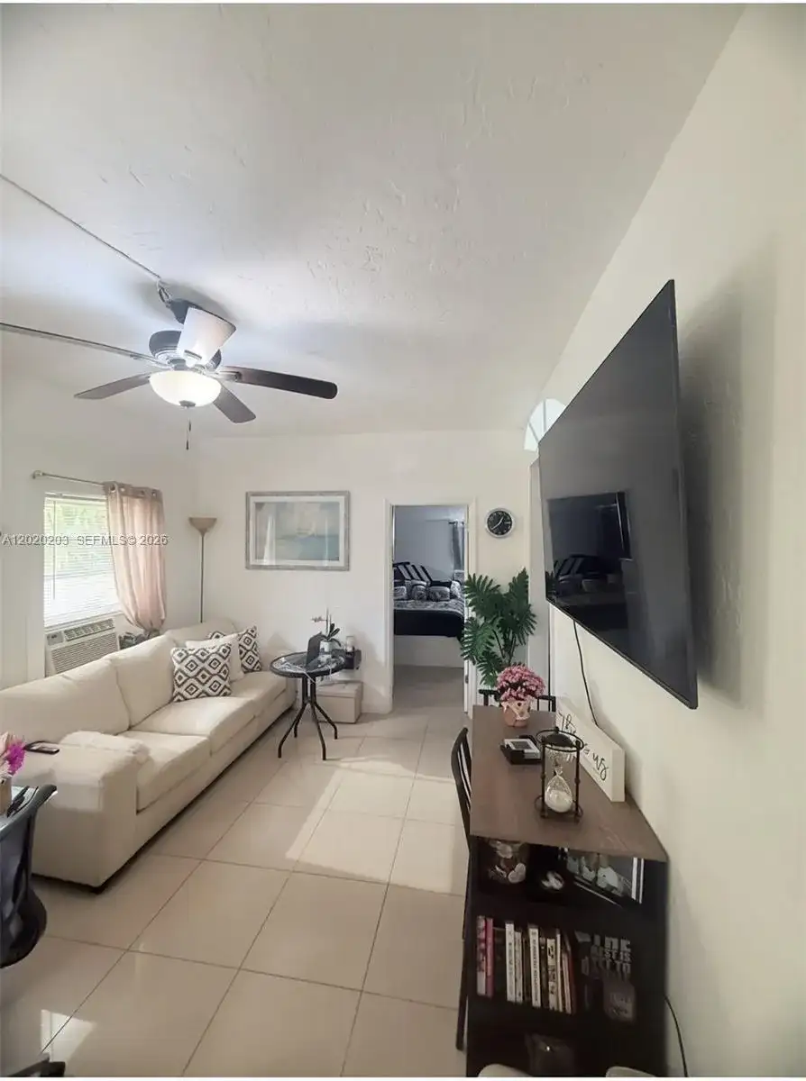 12680 NE 3rd Ave # B, North Miami FL 33161 photo 3