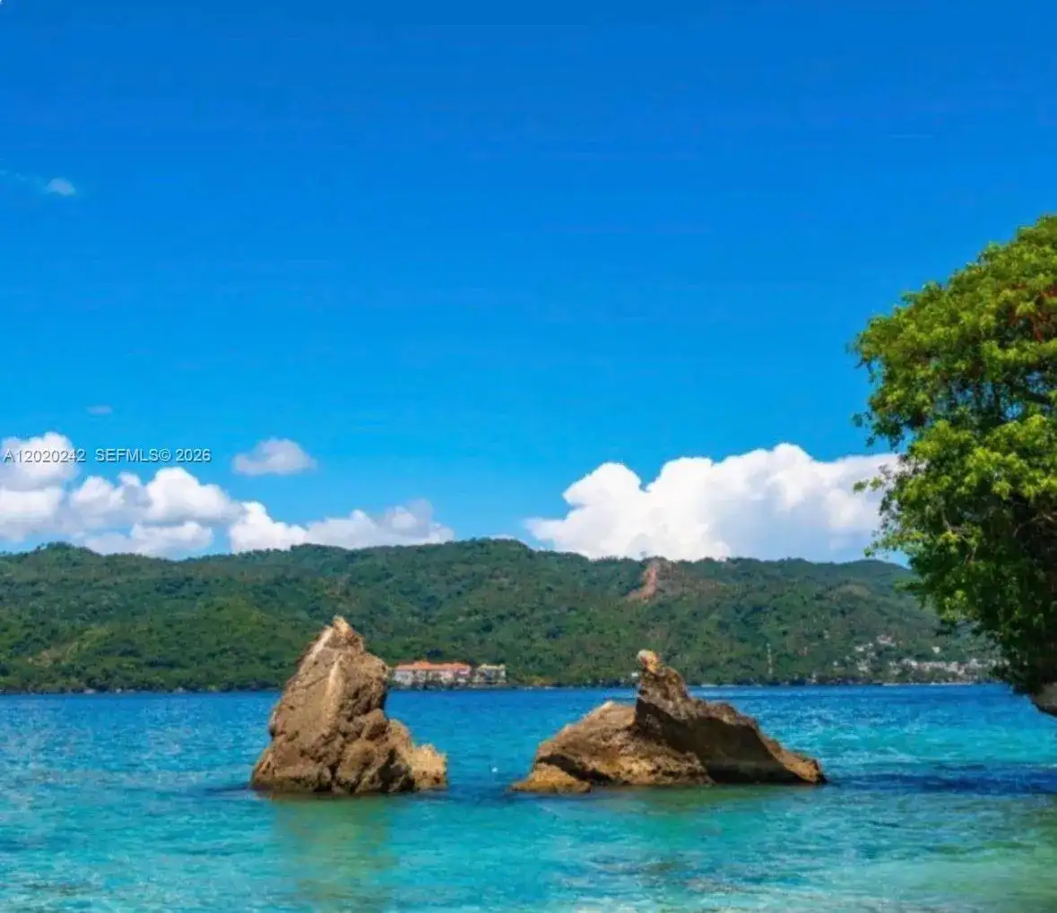 SAMANA, SANCHEZ-LOS ROBALOS, FL photo 2