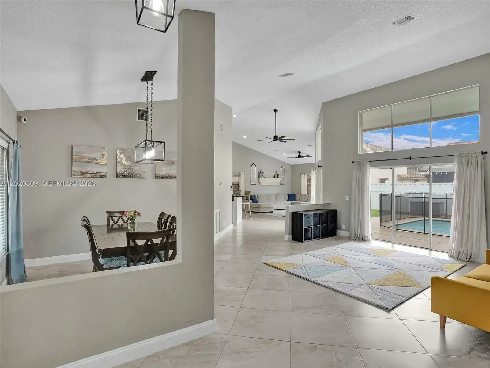 4077 NW 83rd Ln, Coral Springs FL 33065 photo 4