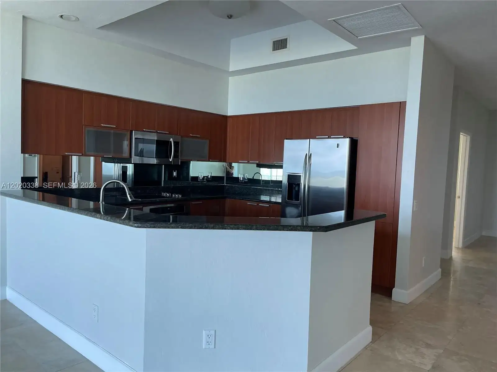 14951 Royal Oaks Ln # 2606, North Miami FL 33181 photo 4