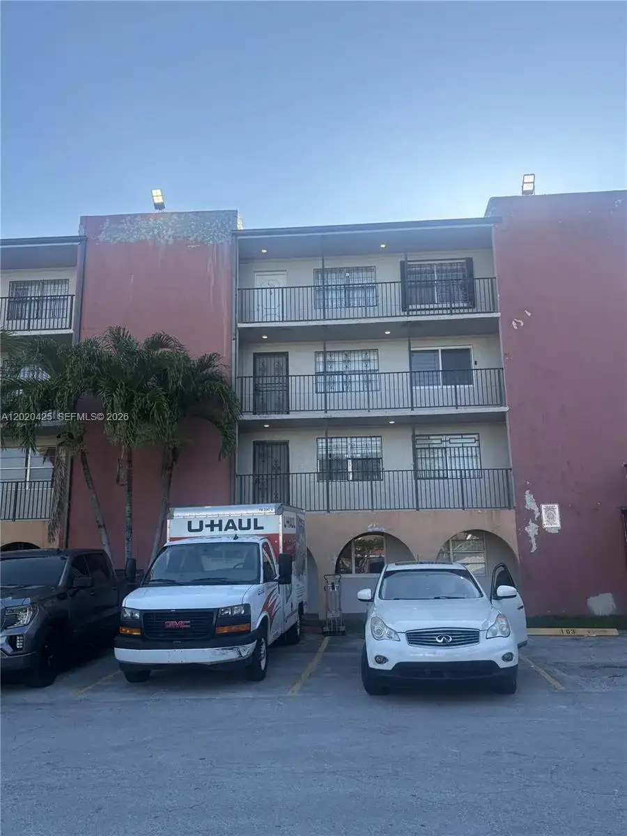 6620 W 2nd Ct # 403, Hialeah FL 33012 photo 2