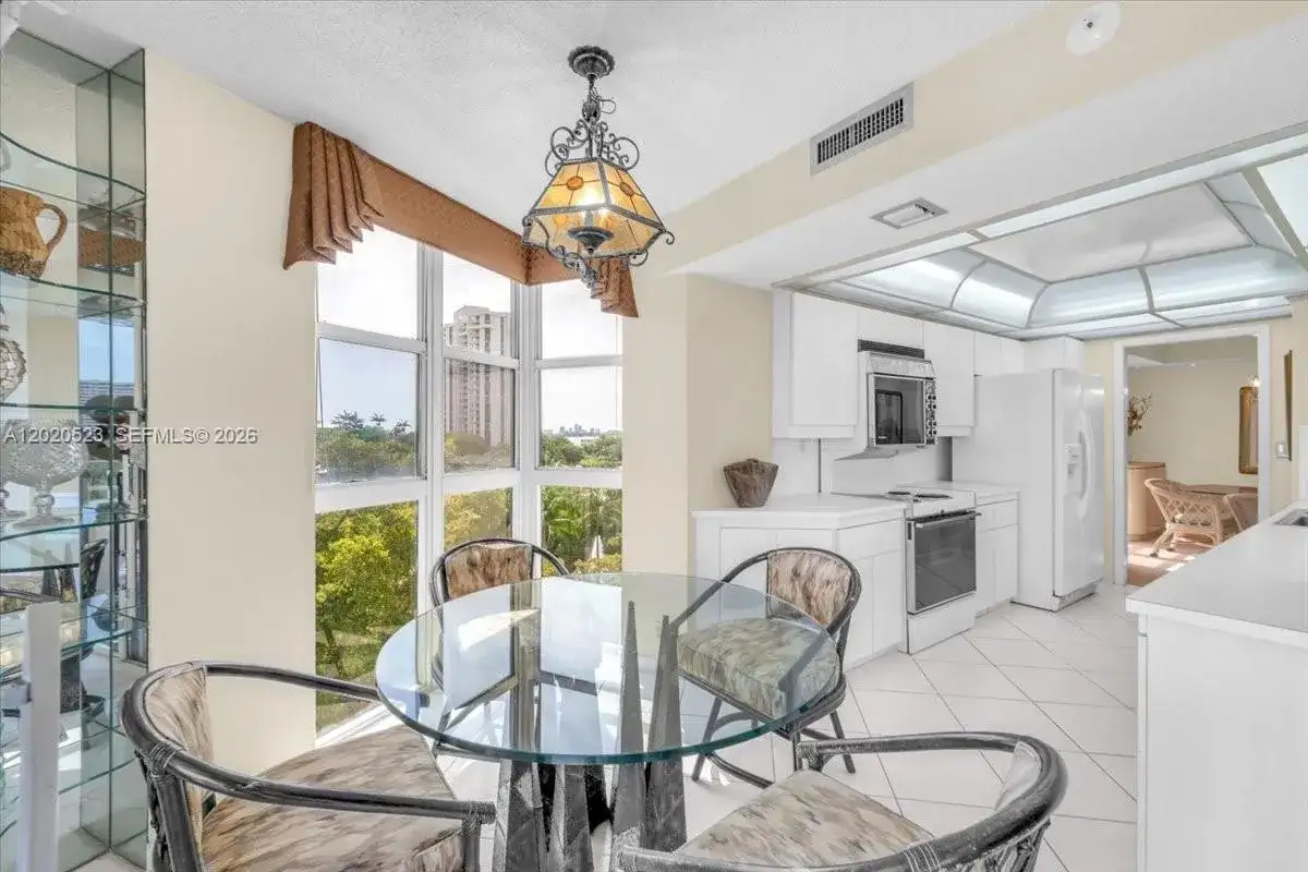 1000 Quayside Ter # 701, Miami FL 33138 photo 2