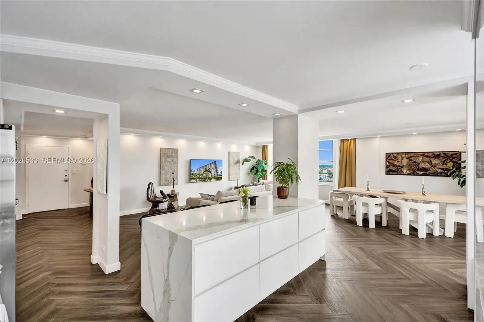 230 174th St # 2112, Sunny Isles Beach FL 33160 photo 4