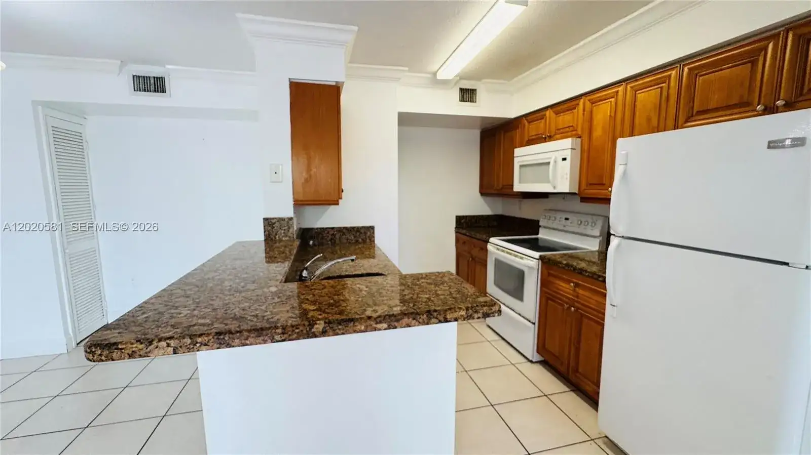 15221 SW 80th St # 406, Miami FL 33193 photo 5