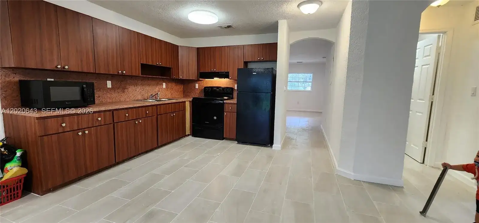 10380 NW 10th Ave # 10380, Miami FL 33150 photo 3