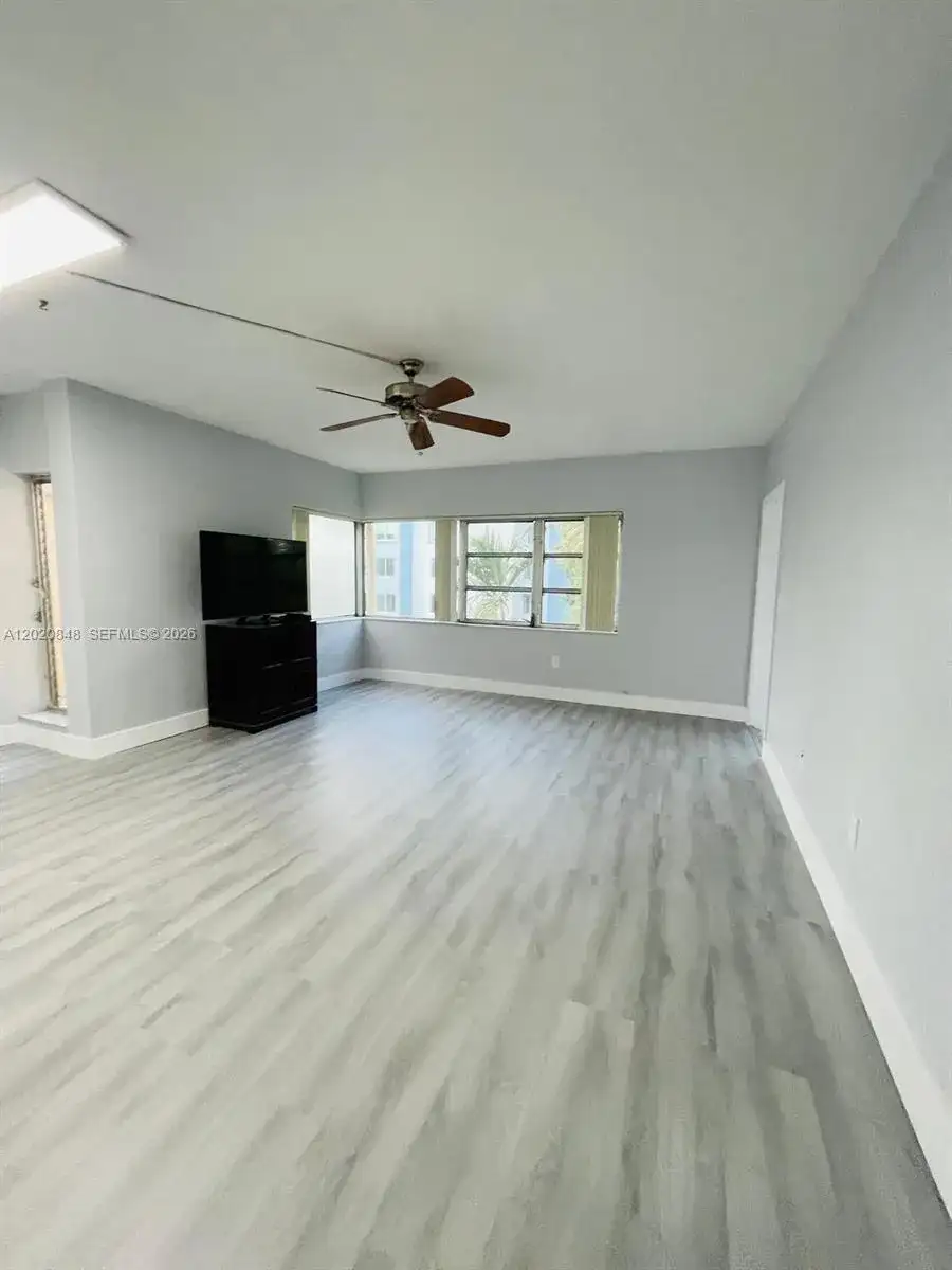 9175 SW 77th Ave # 306, Miami FL 33156 photo 2