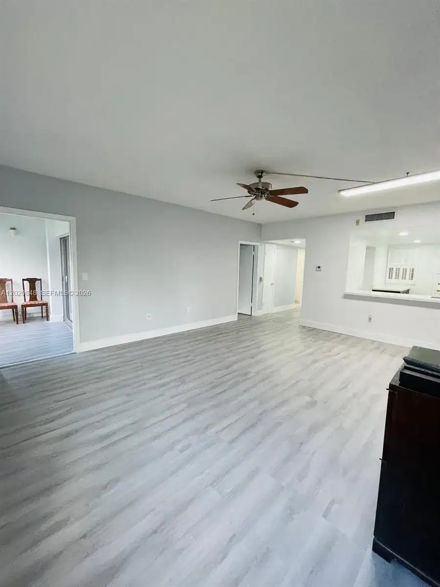 9175 SW 77th Ave # 306, Miami FL 33156 photo 3
