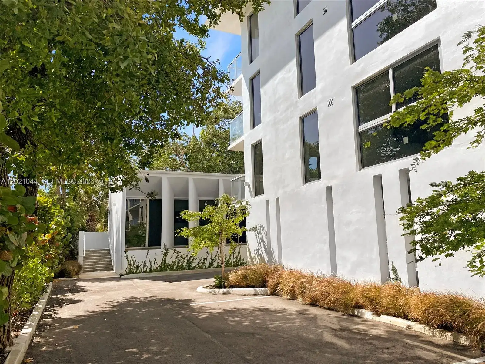 10250 Collins Avenue # 408, Bal Harbour FL 33154 photo 3