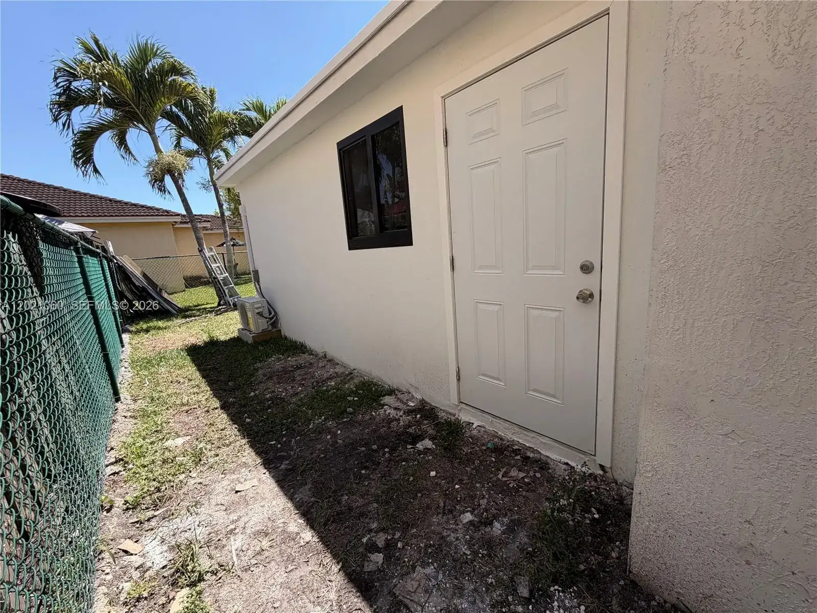 16536 SW 54th St # 1, Miami FL 33185 photo 2