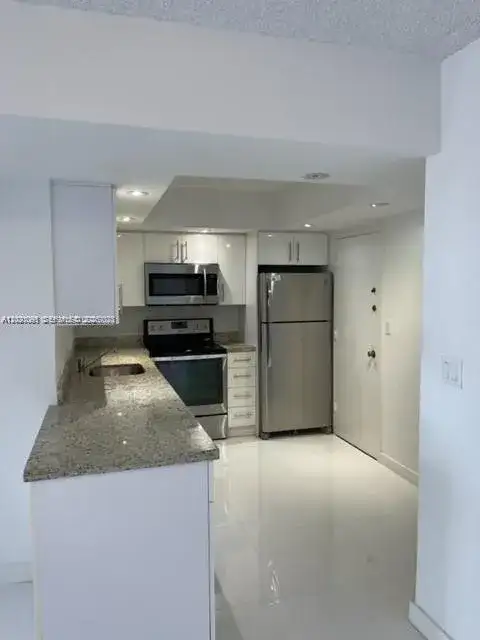 3800 S Ocean Dr # 1725, Hollywood FL 33019 photo 3