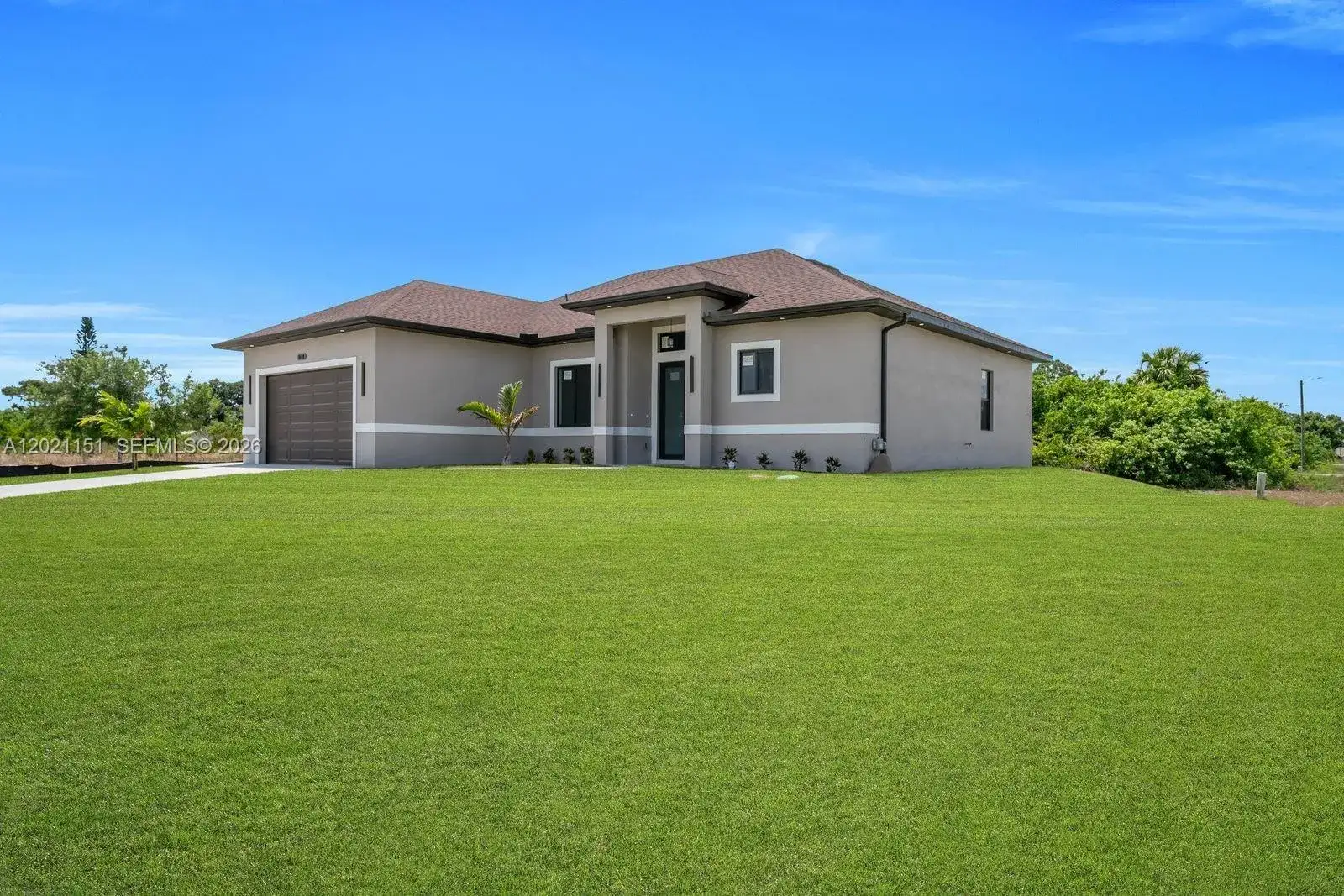 3115 2nd ST SW, Lehigh Acres FL 33976 photo 4