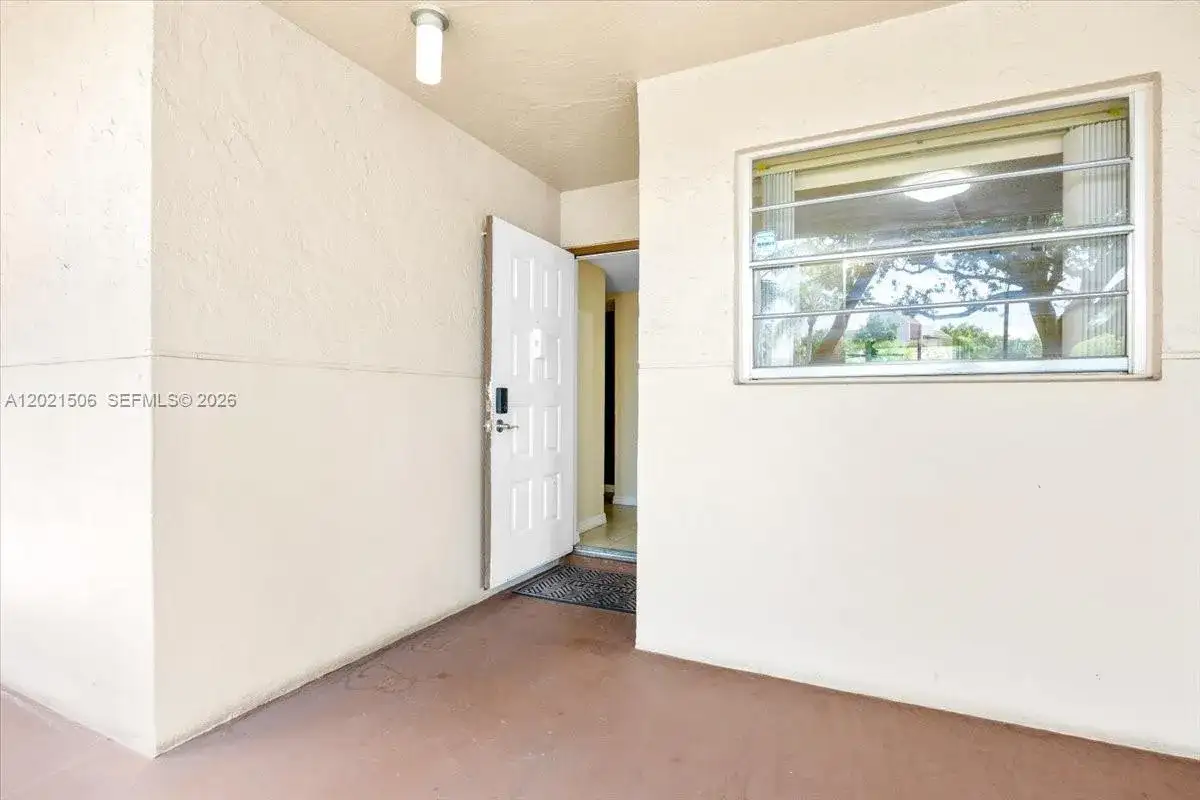 9501 Seagrape Dr # 102, Davie FL 33324 photo 3
