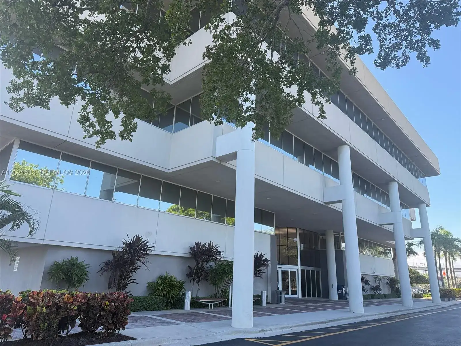 290 NW 165th St # 5A, Miami FL 33169 photo 3