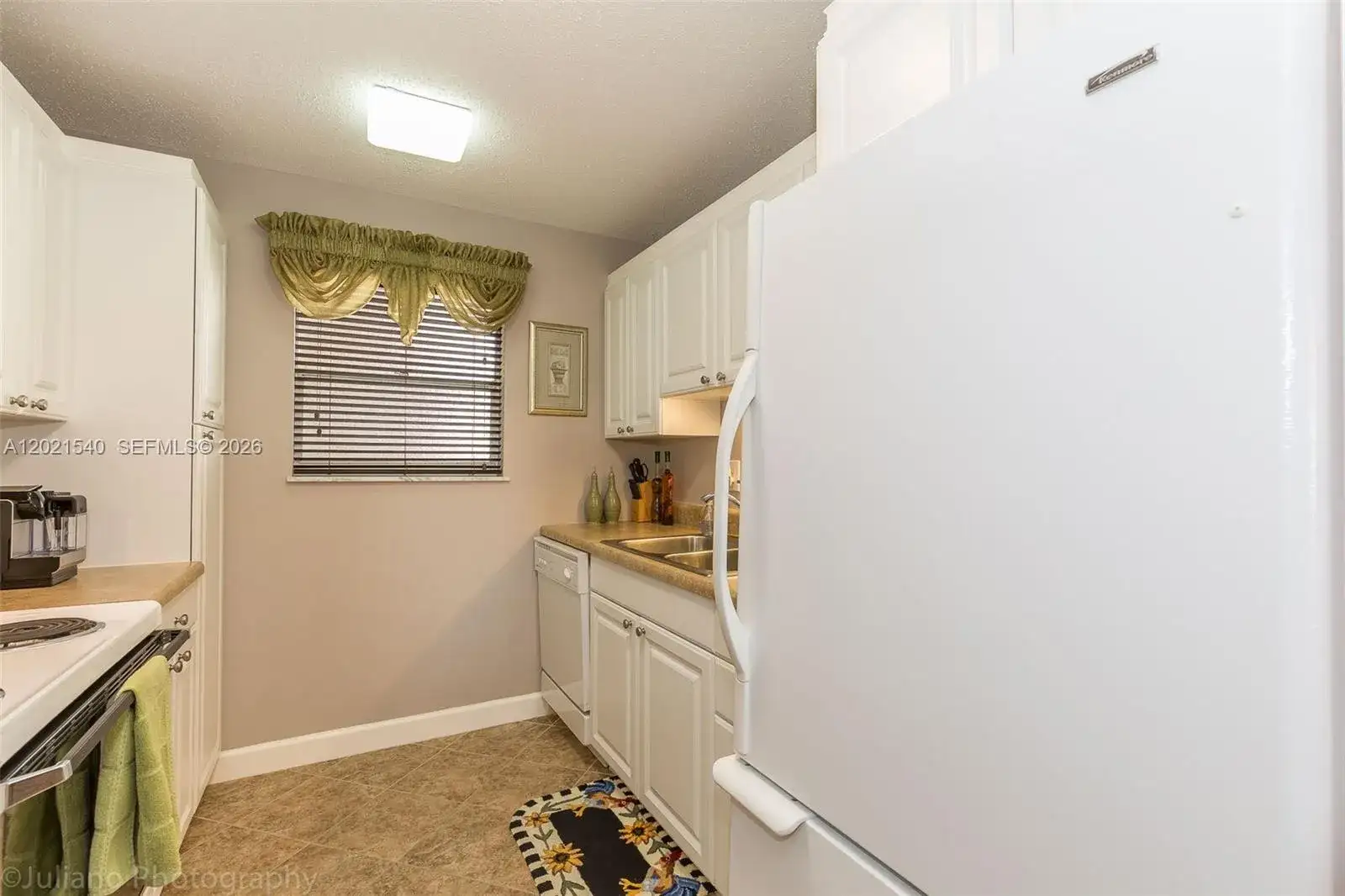 201 178th Dr # 438, Sunny Isles Beach FL 33160 photo 5
