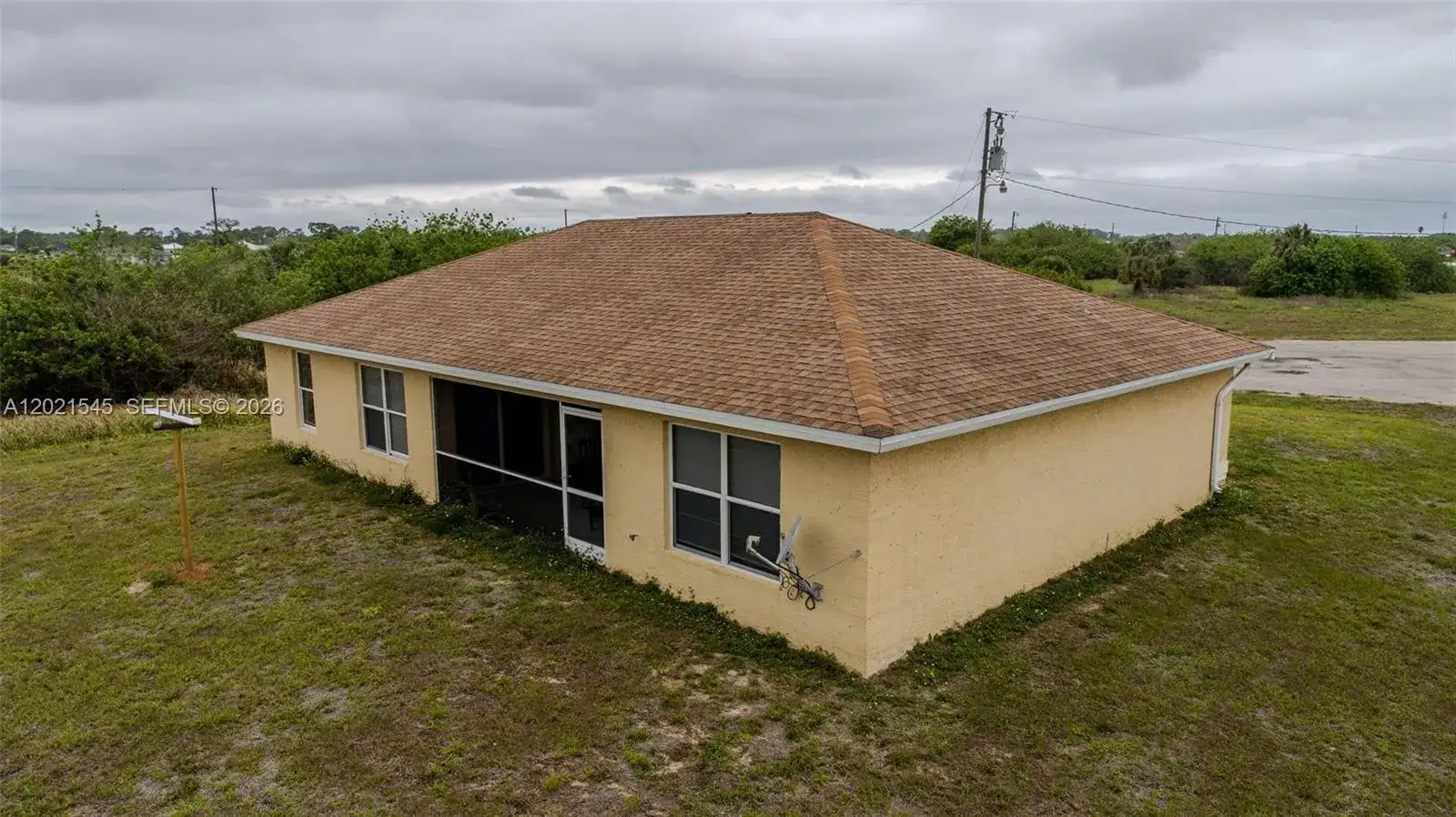 7018 PILGRIM CT, La Belle FL 33935 photo 2