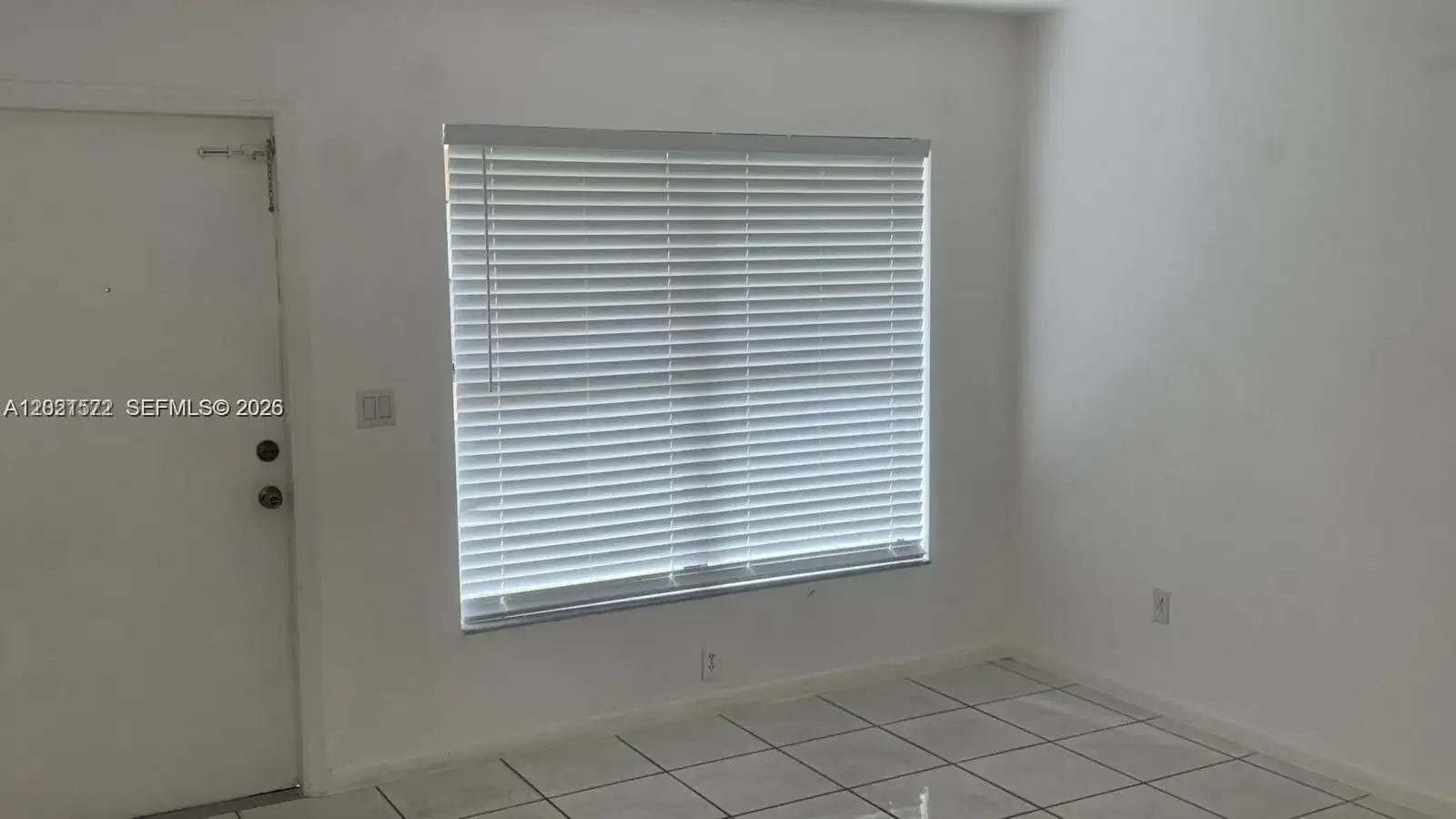 2715 W 66th St # 21, Hialeah FL 33016 photo 2