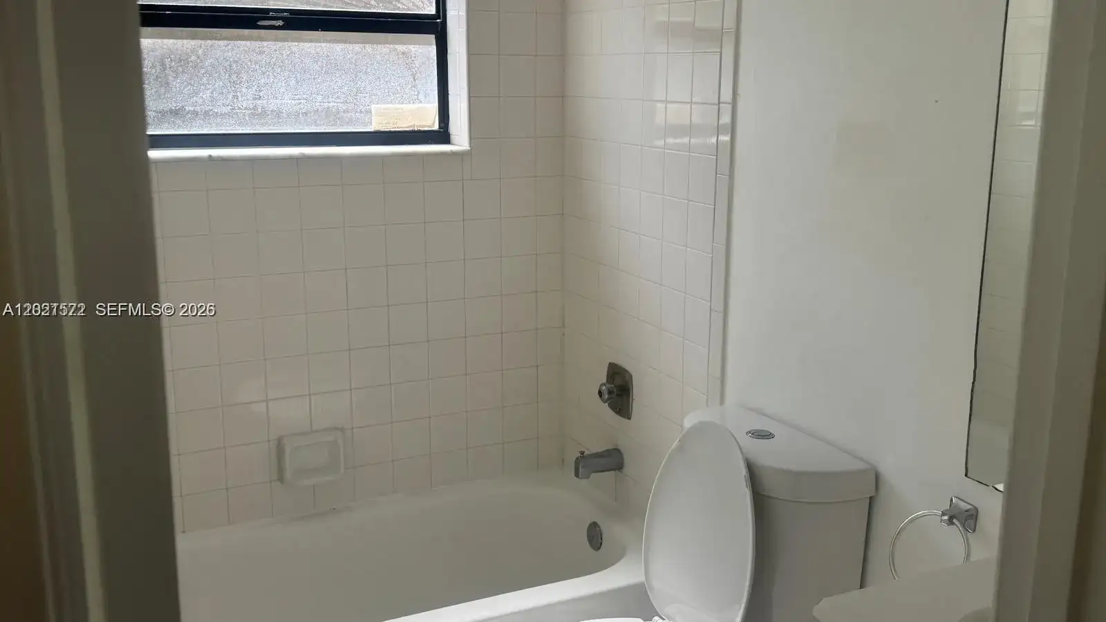 2715 W 66th St # 21, Hialeah FL 33016 photo 3