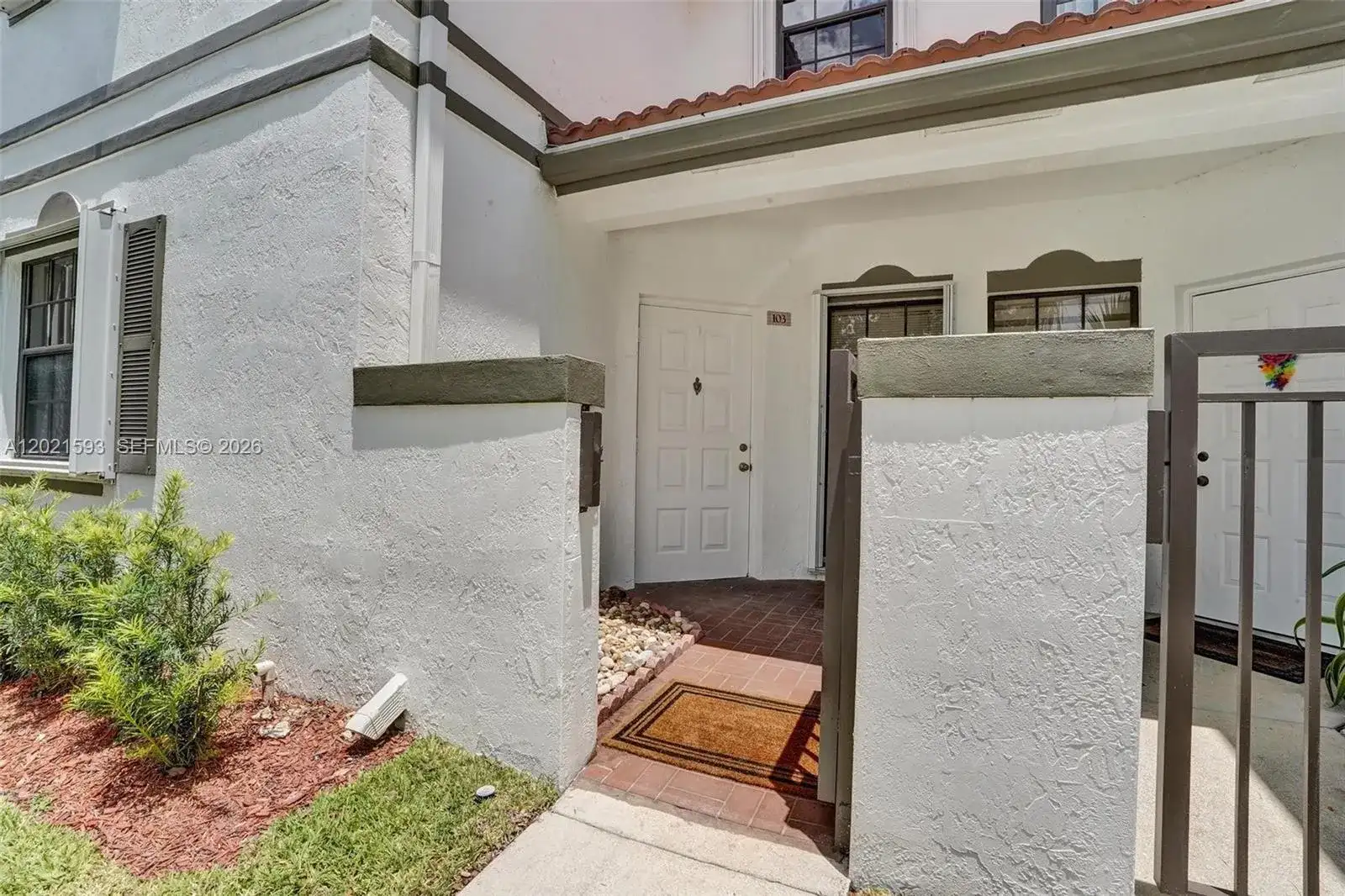 15825 SW 3rd Ct # 103, Pembroke Pines FL 33027 photo 3