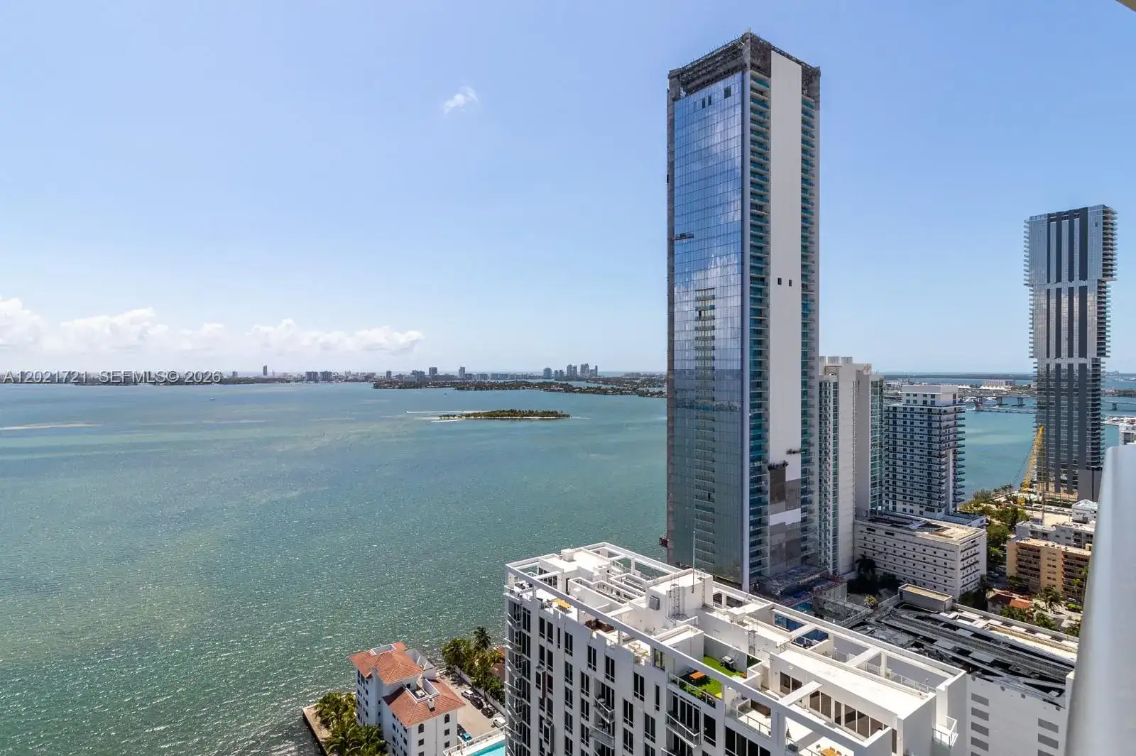 460 NE 28th St # 3105, Miami FL 33137 photo 4