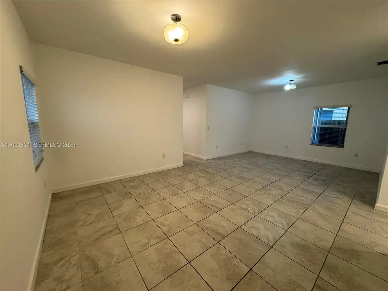 273 SE 31st Ave, Homestead FL 33033 photo 3