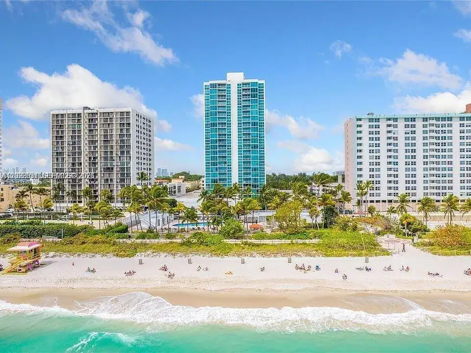 2655 Collins Ave # 2302, Miami Beach FL 33140 photo 4