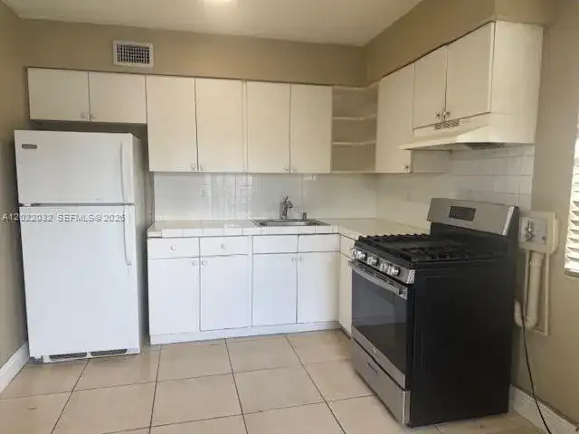 4300 SW 67th Ave # 50, Miami FL 33155 photo 3