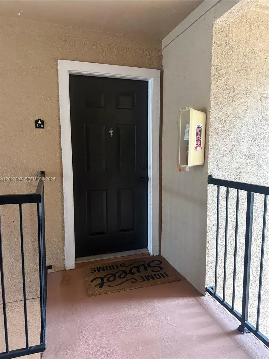 15689 SW 106th Ln # 718, Miami FL 33196 photo 4