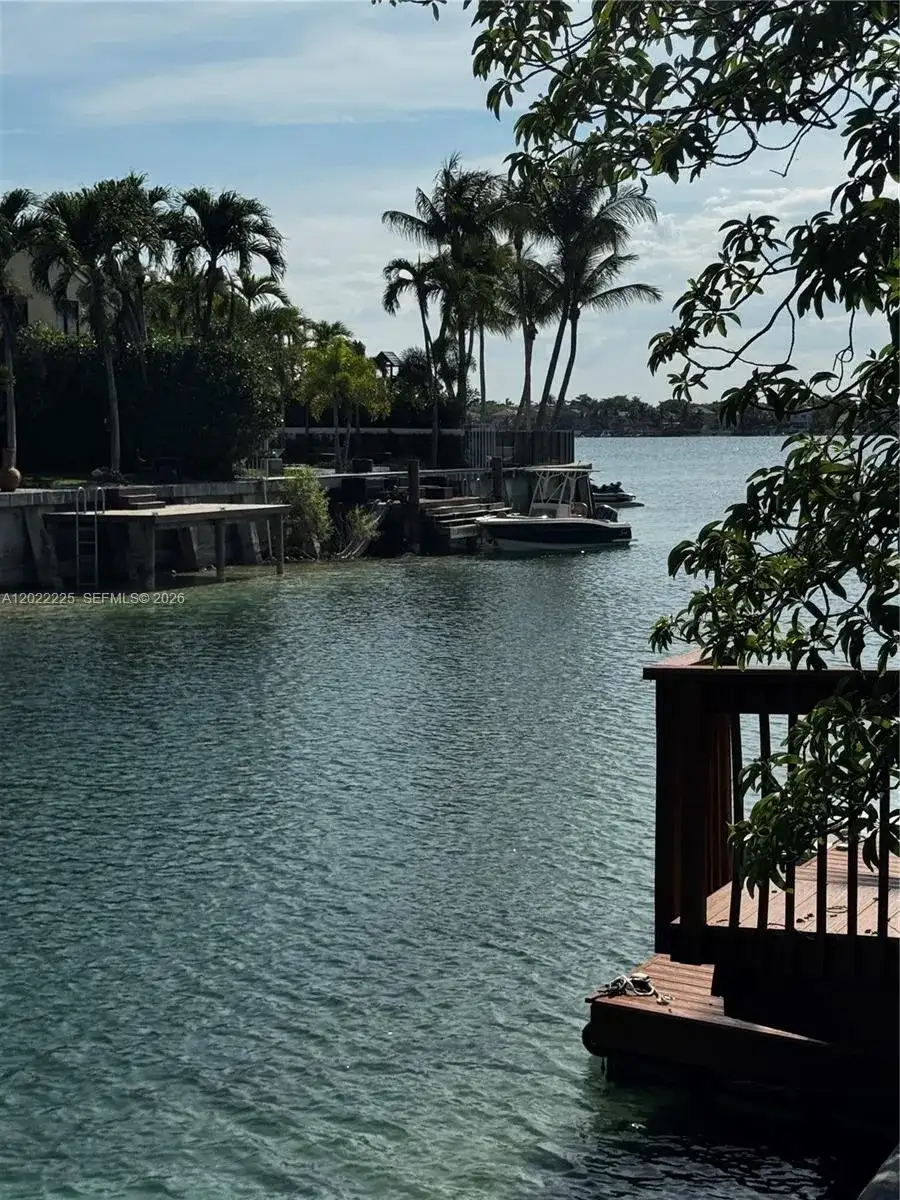 13312 SW 144th Ter, Miami FL 33186 photo 2
