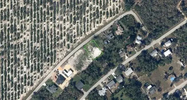 116 CLINTON AVE, Lake Placid FL 33852 photo 4