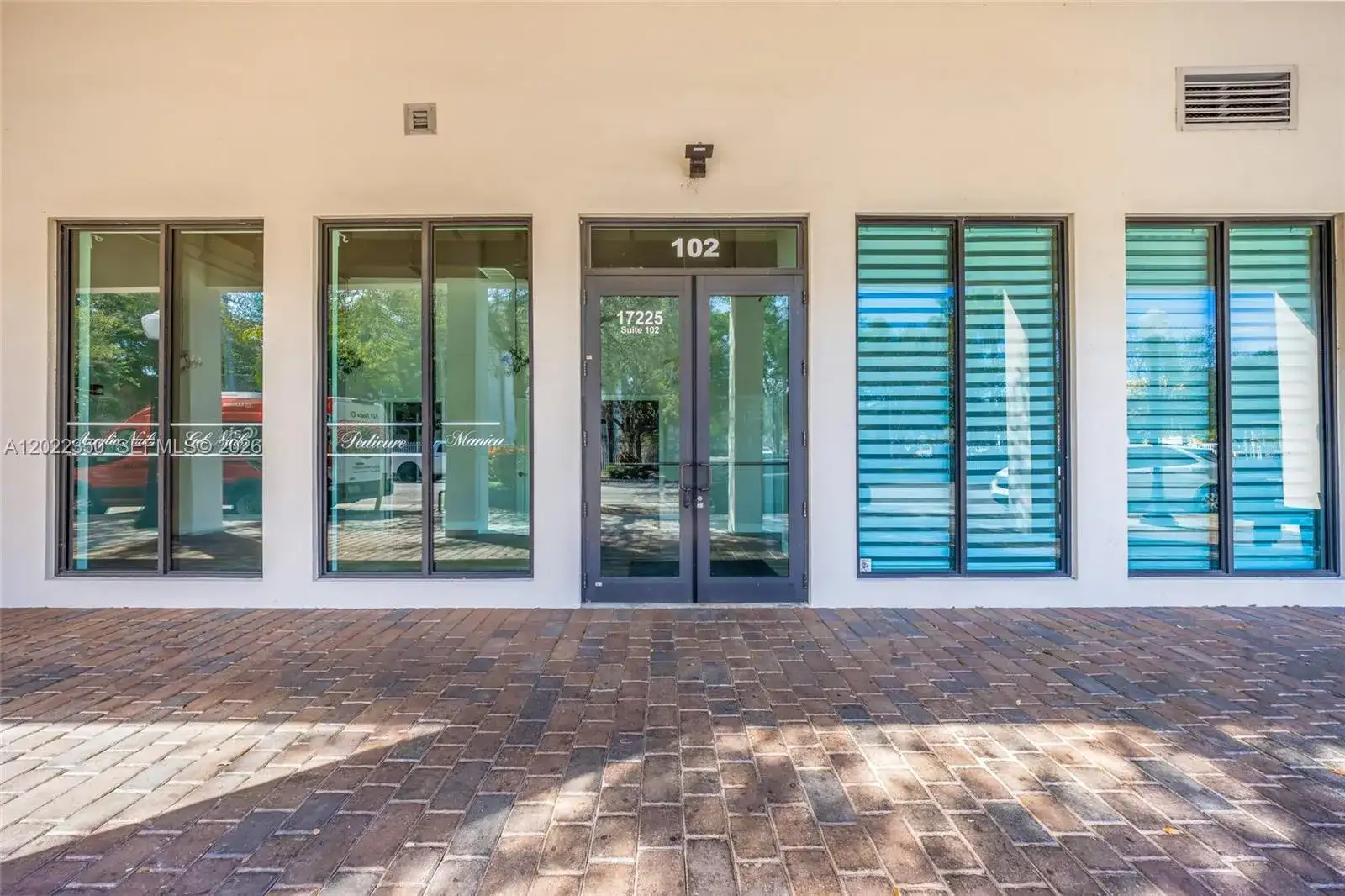 17225 S Dixie Hwy # 102, Palmetto Bay FL 33157 photo 2