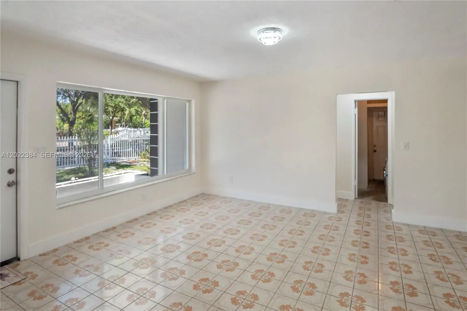 1075 NW 127th St, North Miami FL 33168 photo 3