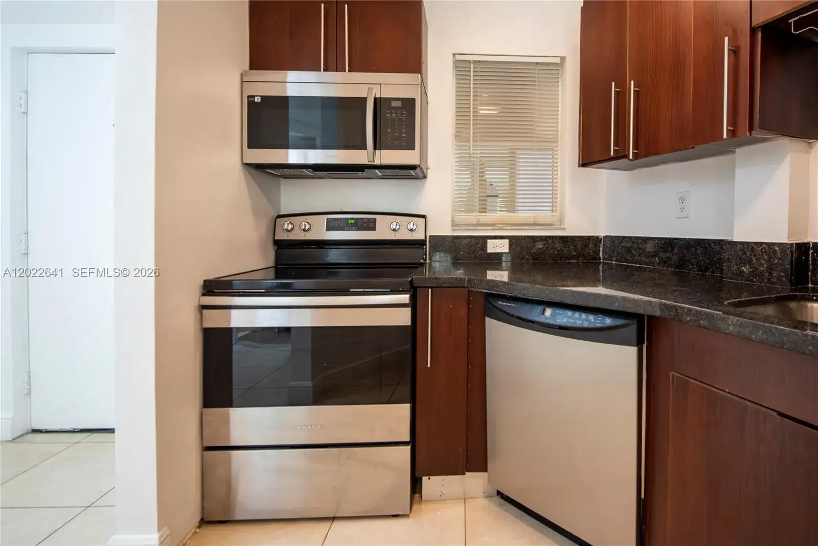 4147 Stirling Rd # 105, Dania Beach FL 33314 photo 3