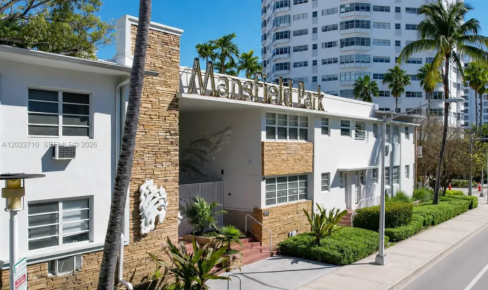 1925 Washington Ave # 16, Miami Beach FL 33139 photo 2