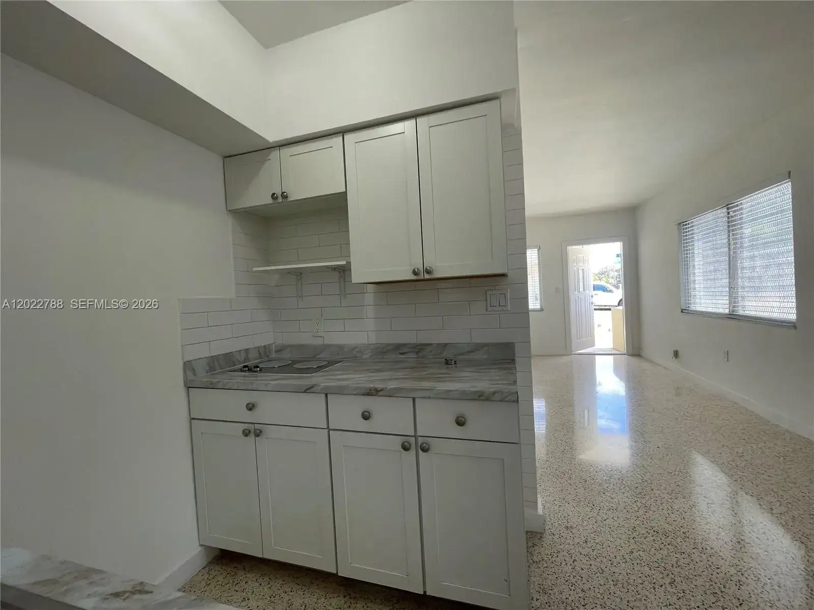 940 SW 4th ave # 1, Miami FL 33130 photo 3