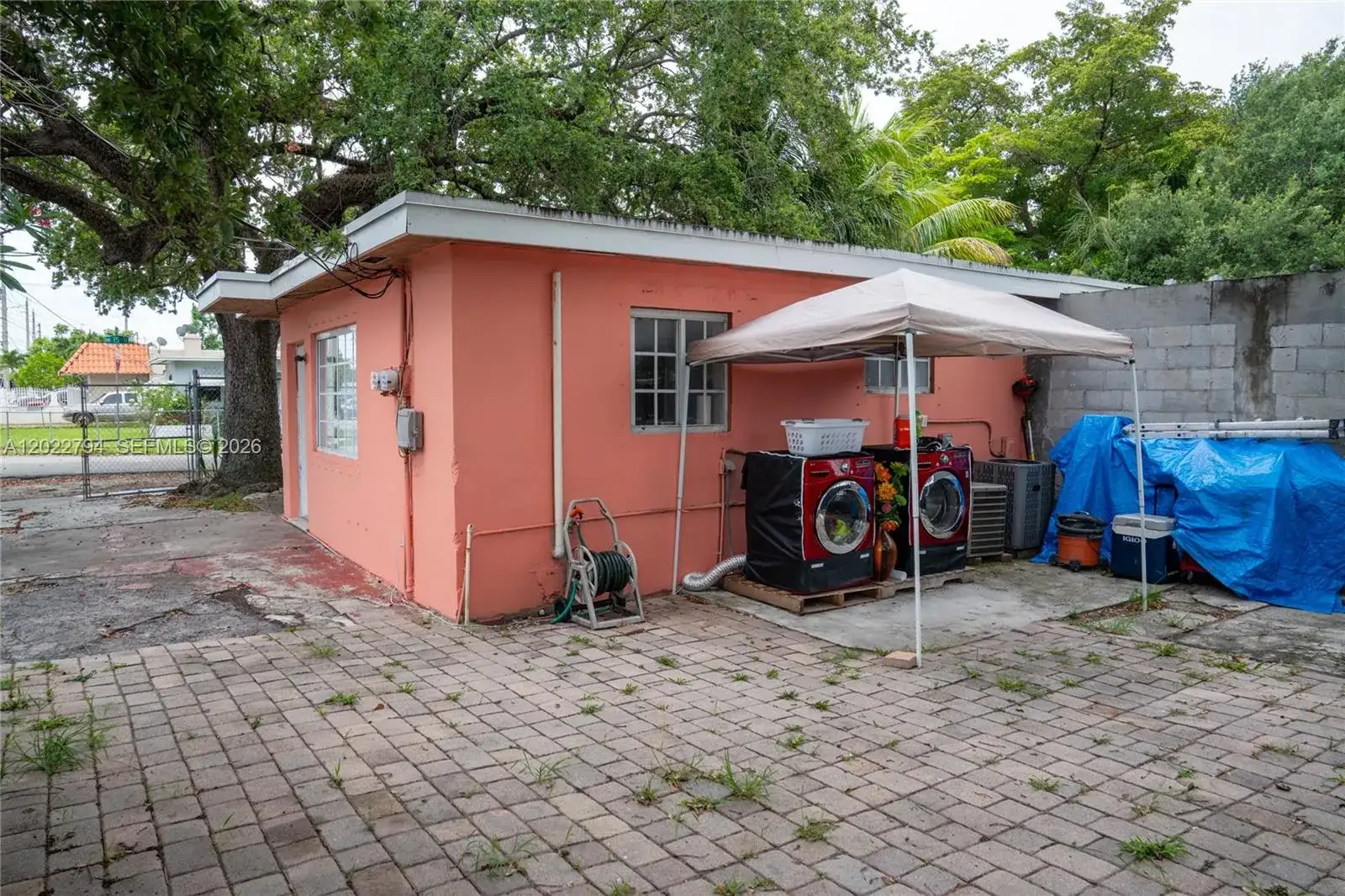 3401 NW 15th St, Miami FL 33125 photo 3