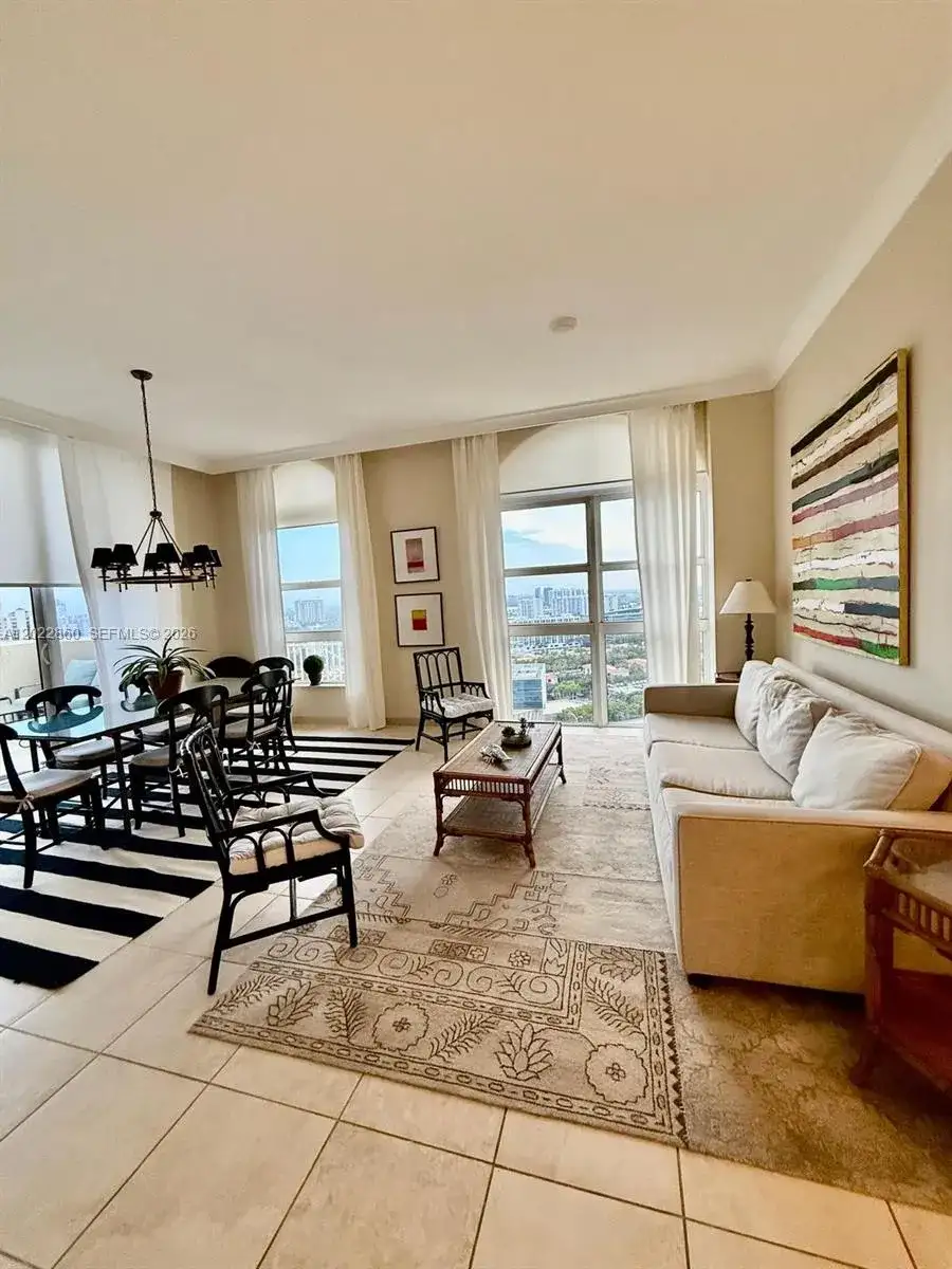 19501 W Country Club Dr # 03, Aventura FL 33180 photo 3
