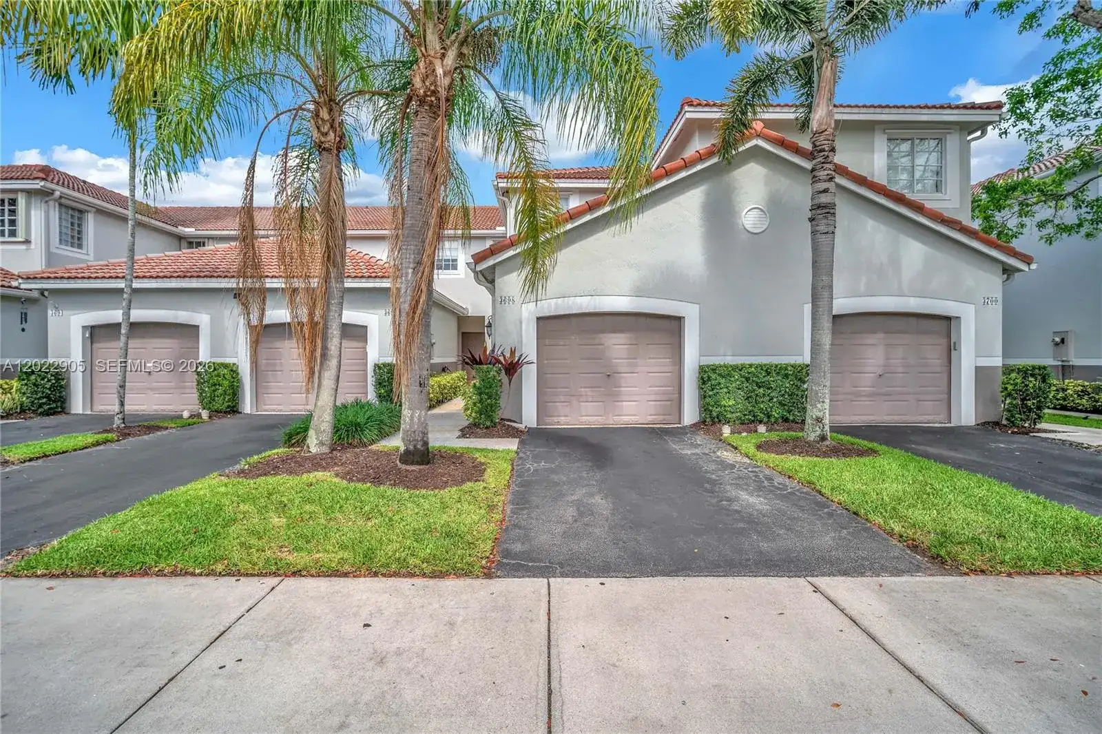 3698 San Simeon Cir, Weston FL 33331 photo 2