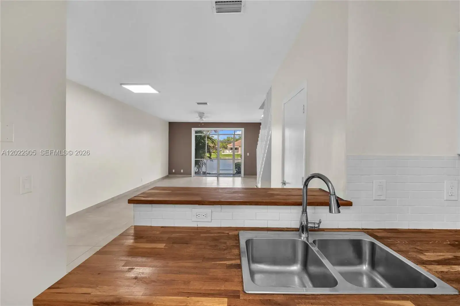 3698 San Simeon Cir, Weston FL 33331 photo 5