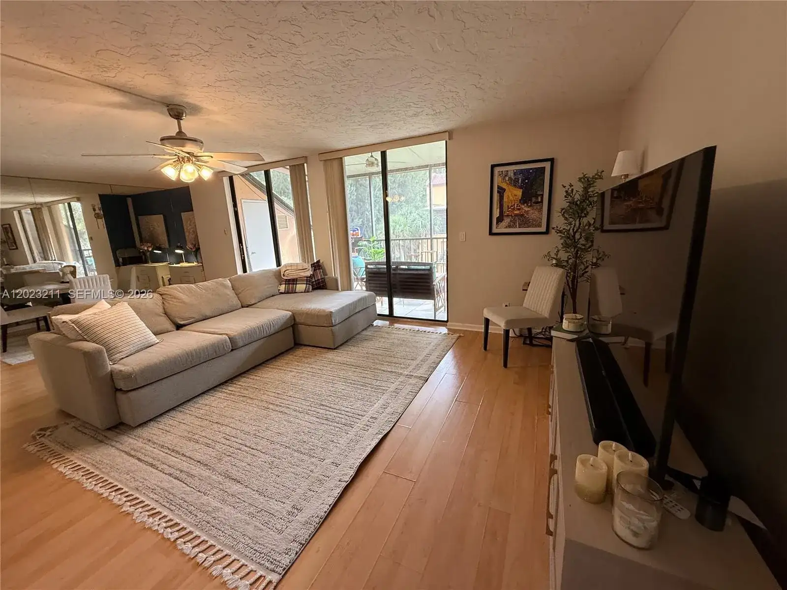 450 Commodore Dr # 306, Plantation FL 33325 photo 3