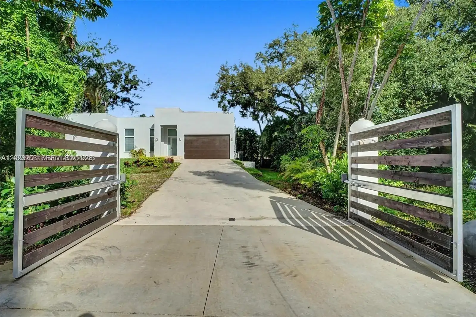 1759 SW 30th Pl, Fort Lauderdale FL 33315 photo 3